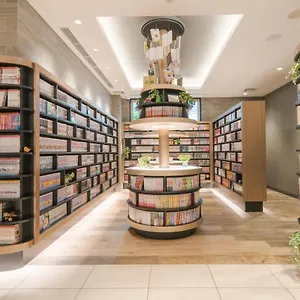 Quintessa Shinsaibashi Comic & Books Hotel Ōsaka